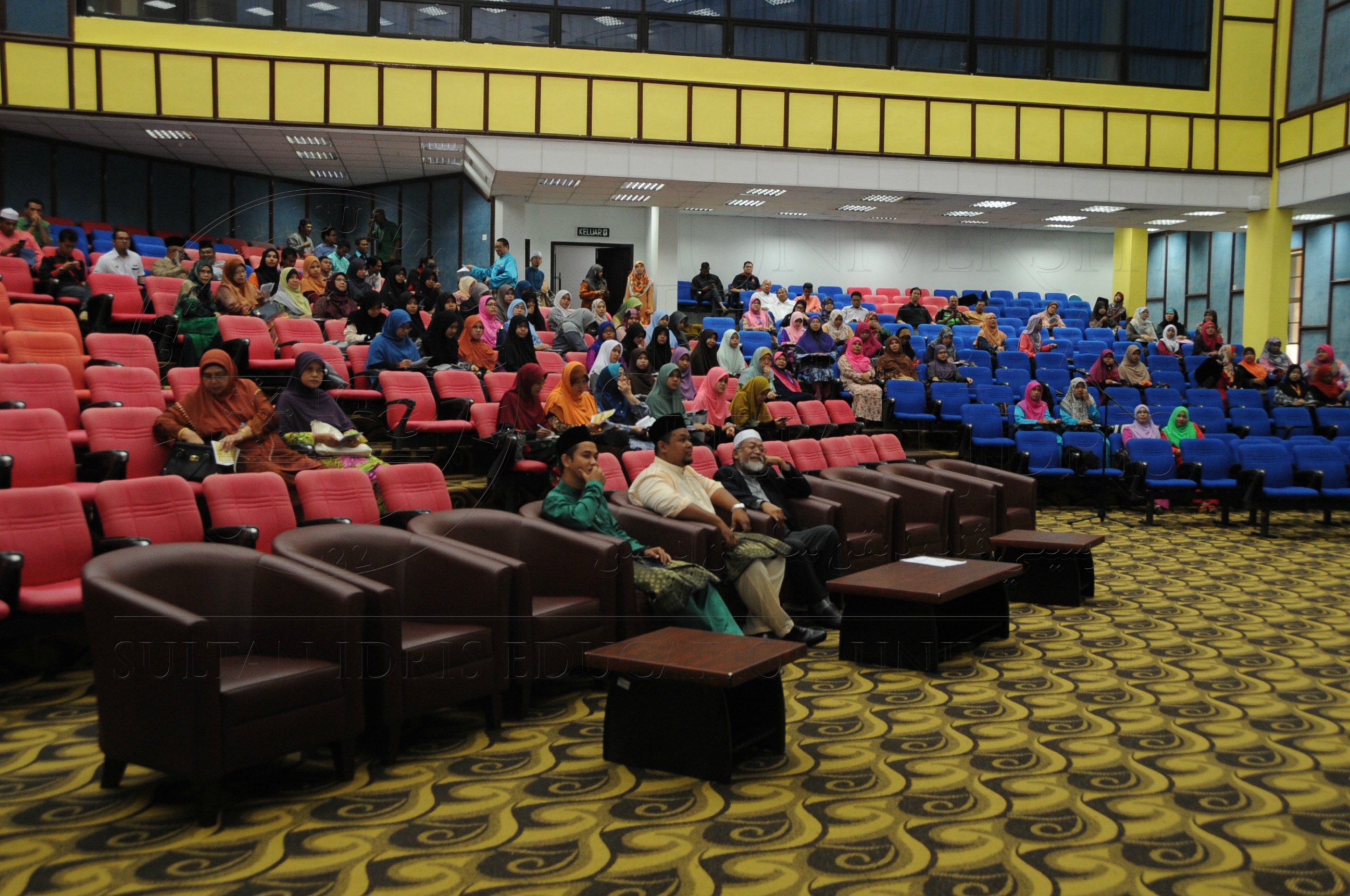 PRO 16 1 MAULIDUR HAS 7301